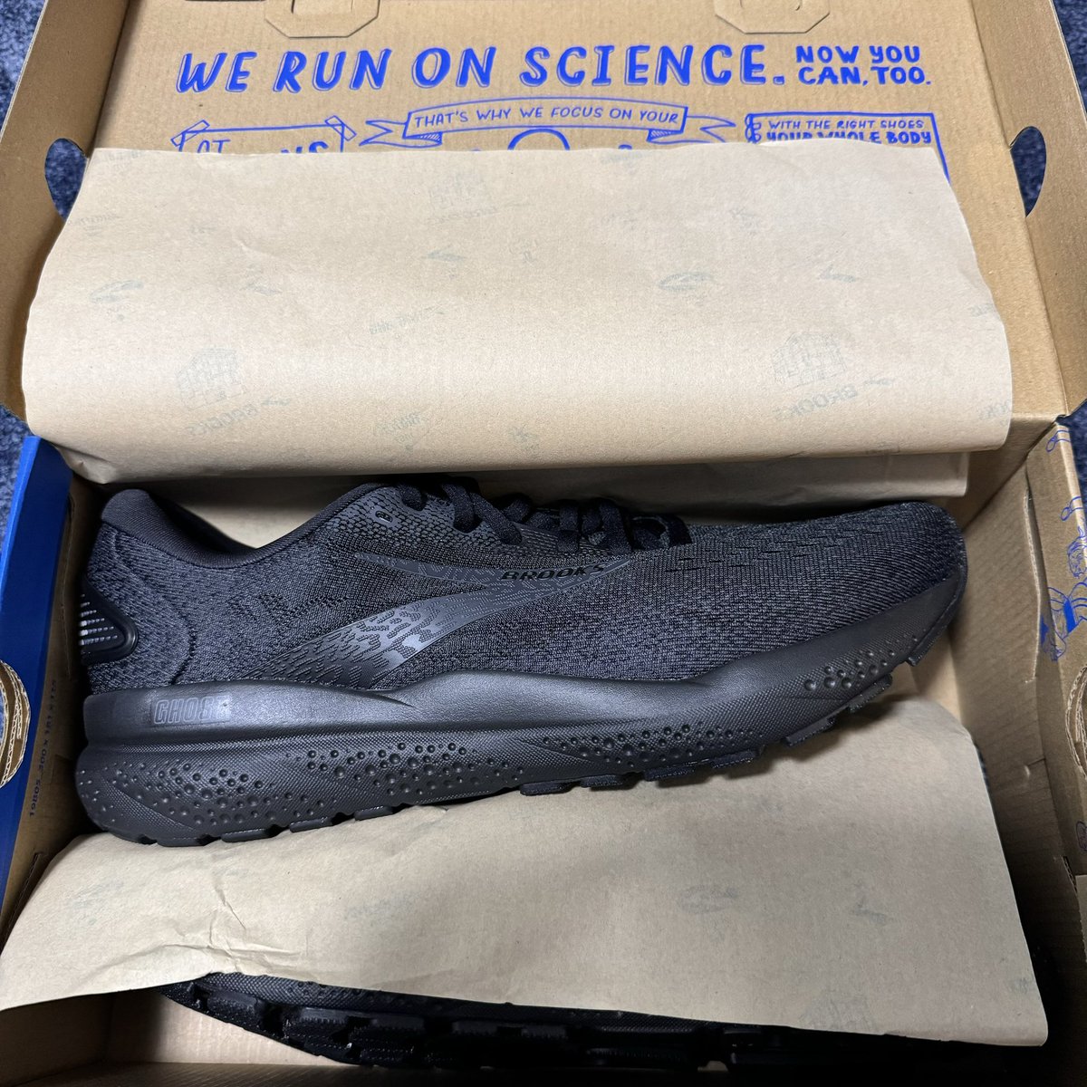 tkhy1101's tweet image. 【Ghost Max】【Ghost 16】【Hyperion 2】

この3足を主に使って夏場の練習乗り切ります🐾

#BROOKS 
#ブルックス
#GhostMax
#Ghost16
#Hyperion2