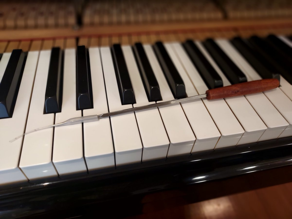 cklawpianotuner's tweet photo. 市場上可買到的工具都未能滿足我的需要，自己DIY製造的工具才會是最高效和實用！

#Voicing
#DIY
#pianotechnician
#pianotuner
#pianorepair
#pianobassstrings
#pianorefinishing
#piano
#recyele
#鋼琴調音師
#鋼琴調律師
#鋼琴調音
#鋼琴調律
#鋼琴維修
#鋼琴補漆
#ピアノ調律師
#ピアノ https://t.co/ESGKJTsuoP