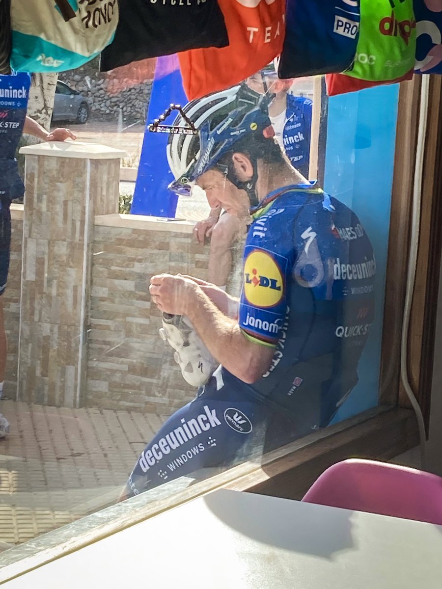 Here endeth one hell of a ride <a href="/MarkCavendish/">Mark Cavendish</a> 

Project 35 complete 👊

Have a fab day today Cav and thank you Sir Mark for what you have given to this sport and will no doubt continue to do so in the future. 

Chapeau! 🫡
#cav #markcavendish #TDF2024 

📸 <a href="/gruchaseven/">Szymon Gruchalski</a>
