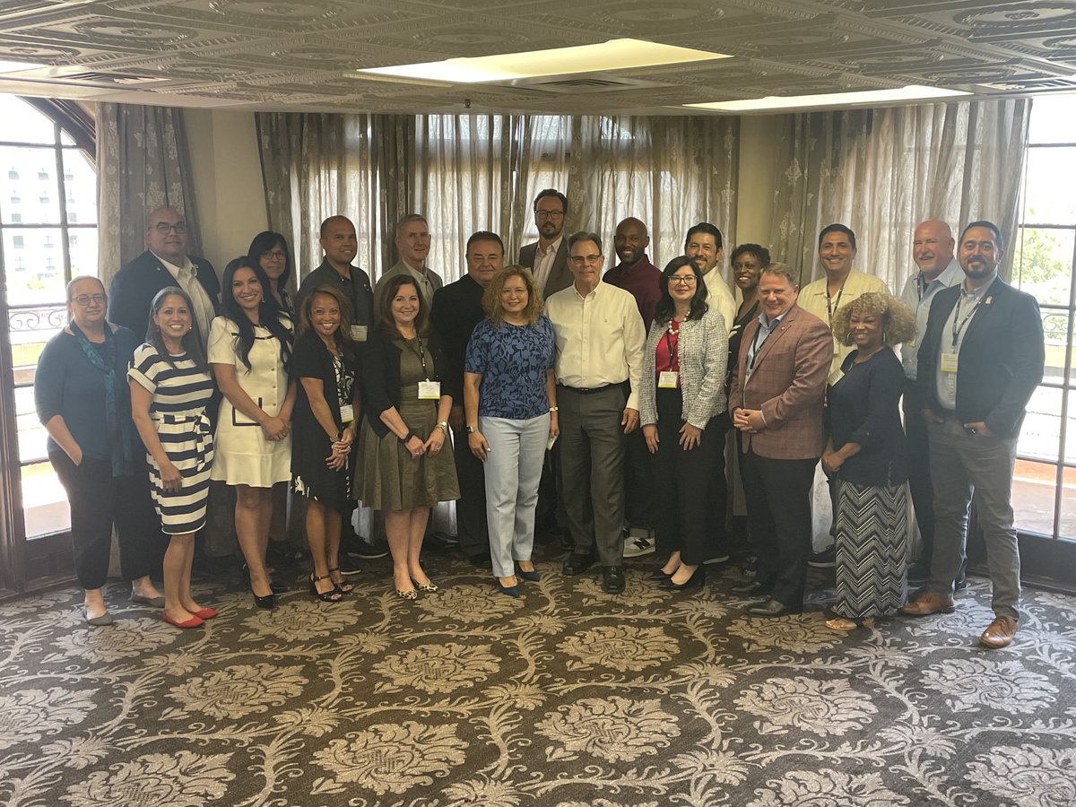 Larry Galizio, Ph.D. (@larrygalizio) on Twitter photo Our 2024 CEO Leadership Academy at the gorgeous Mission Inn in Riverside demonstrates the excellence & diversity of CCC leaders. The future is bright at CA Comm. Colleges. <a href="/ccleague/">Community College League of California</a> Our 2024 CEO Leadership Academy at the gorgeous Mission Inn in Riverside demonstrates the excellence & diversity of CCC leaders. The future is bright at CA Comm. Colleges. <a href="/ccleague/">Community College League of California</a>