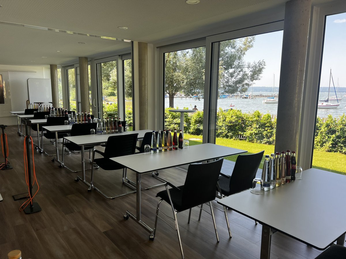 Exoplanets by the Lake II begins! Icebreaker happening now.