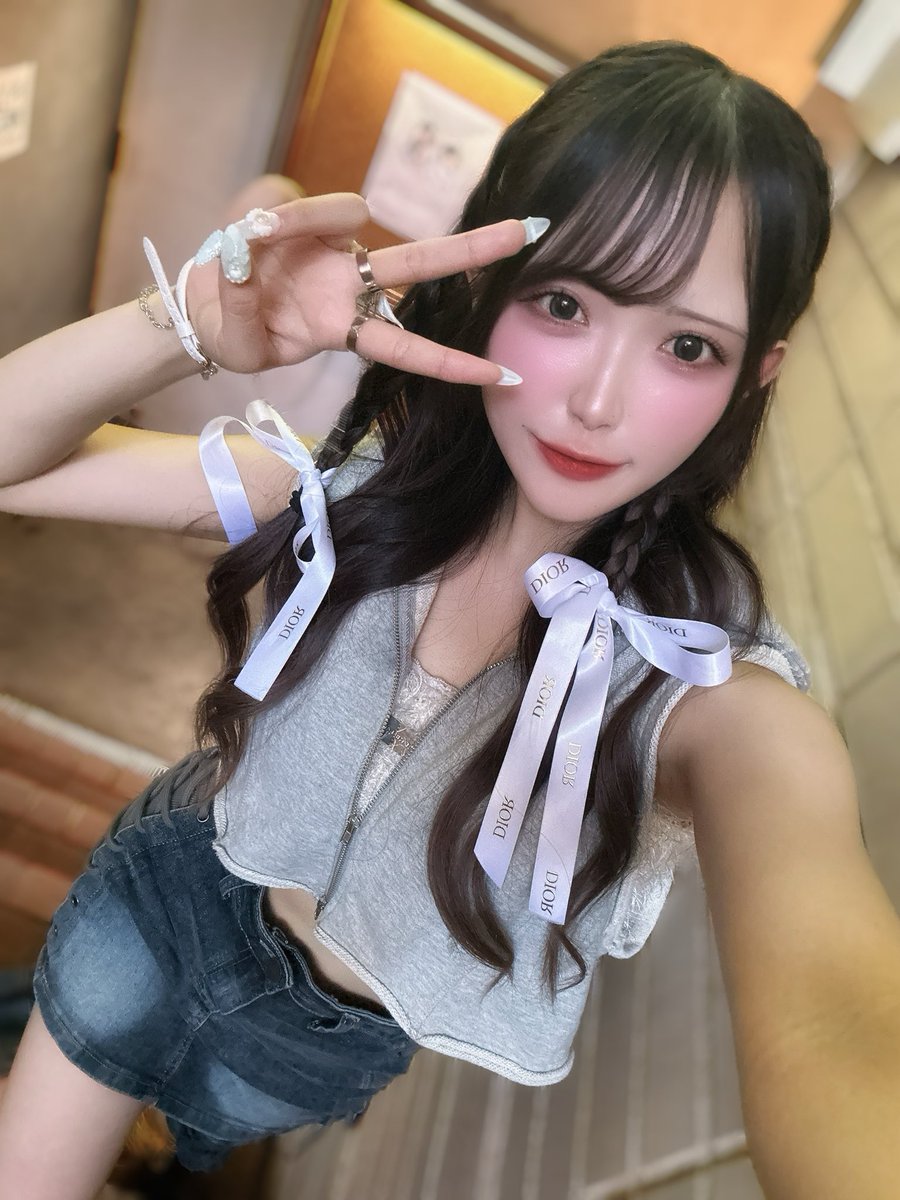 身体ッ💙🤍
#まなたんツアー