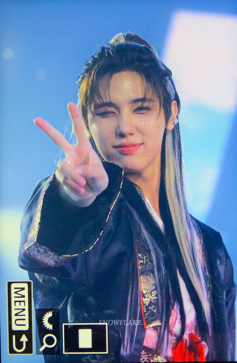 240721

화랑💙
#성민 #안성민 #SEONGMIN #크래비티 #CRAVITY #대장토끼의_하루