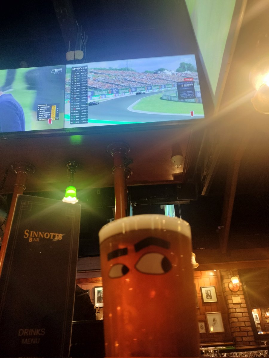 Tray__c's tweet image. Accidental good pint photo