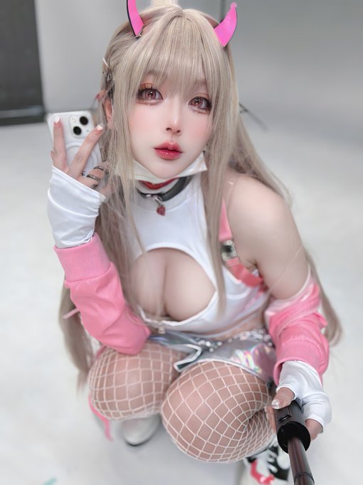 Twitterのコスプレ画像10