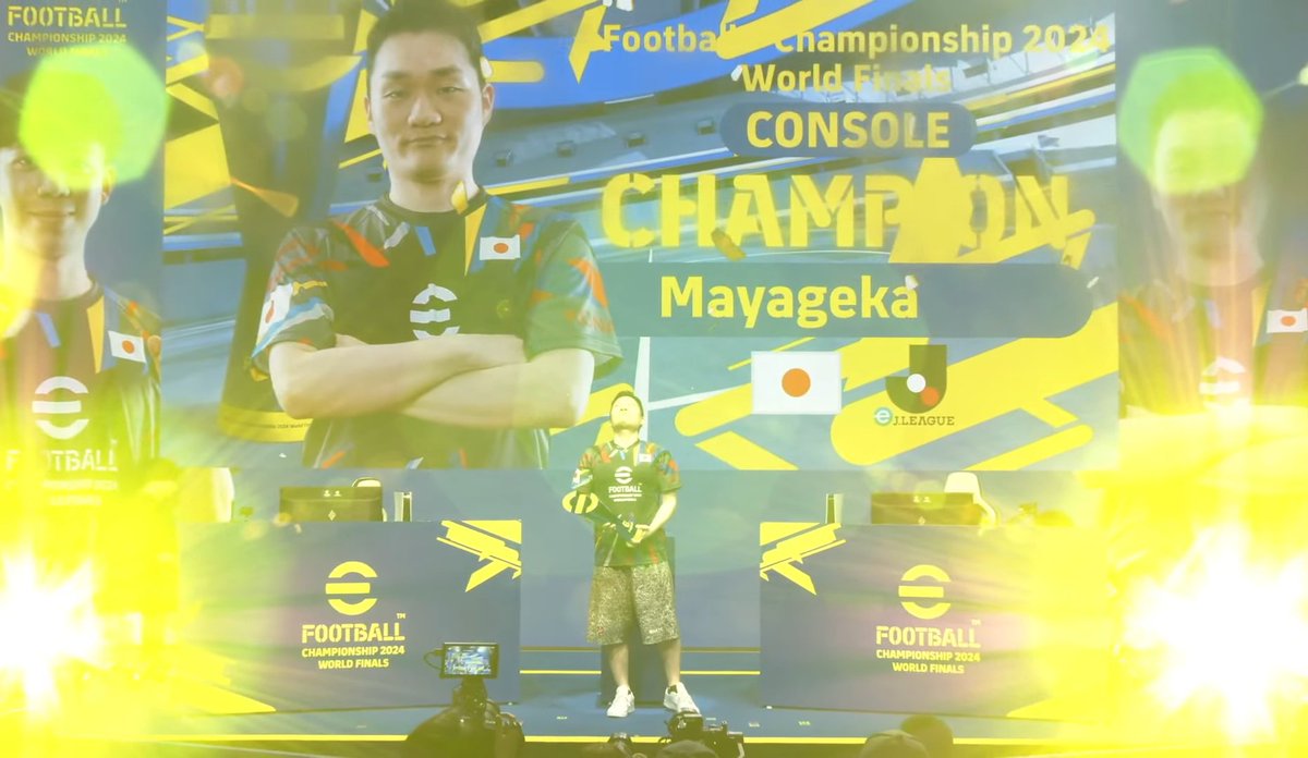 mayageka1993's tweet image. 世界チャンピオンなりました

初めて世界大会に参加したのが7.8年前でそこから悔しい思いをし続けてきたけどようやく1番になれました

今まで応援してくれた人達ほんとうにありがとうございました。これからもeFootballは続けていくので皆さん引き続きよろしくおねがいします 🇯🇵 🏆