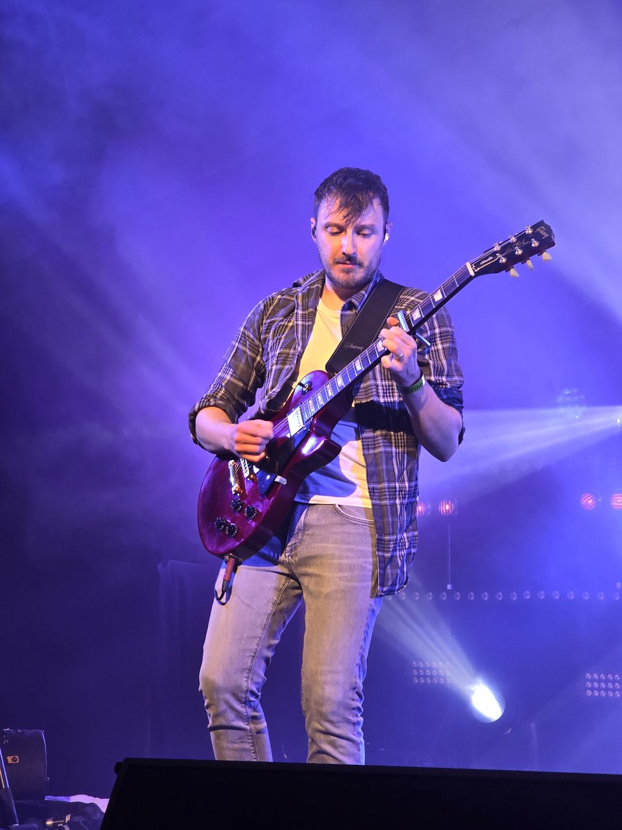 marshy_32's tweet photo. Headlining Saturday the energetic and well loved Tide Lines
@Speyfest #speyfest #tidelines https://t.co/DcCeUK0fCw