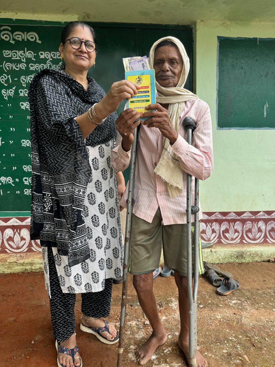 Srpnch_Bhaleswr's tweet image. Distribution of Social Security Pension in Different Village of My GP .

 @SSEPD2 @PRDeptOdisha @mopr_goi 
@NityanandaBJP @PravatiPOdisha @KVSinghDeo1 @narendramodi @AmitShahOffice 
#SocialSecurity #MBPY #SocialJustice #OdishaCares