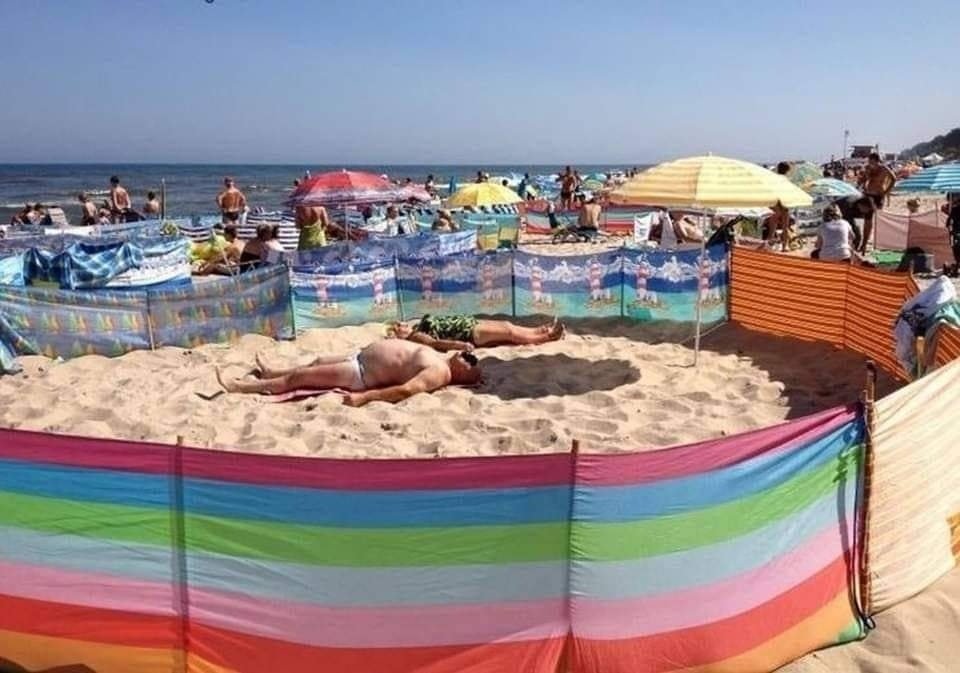 o tugao na praia com o seu condomínio privado