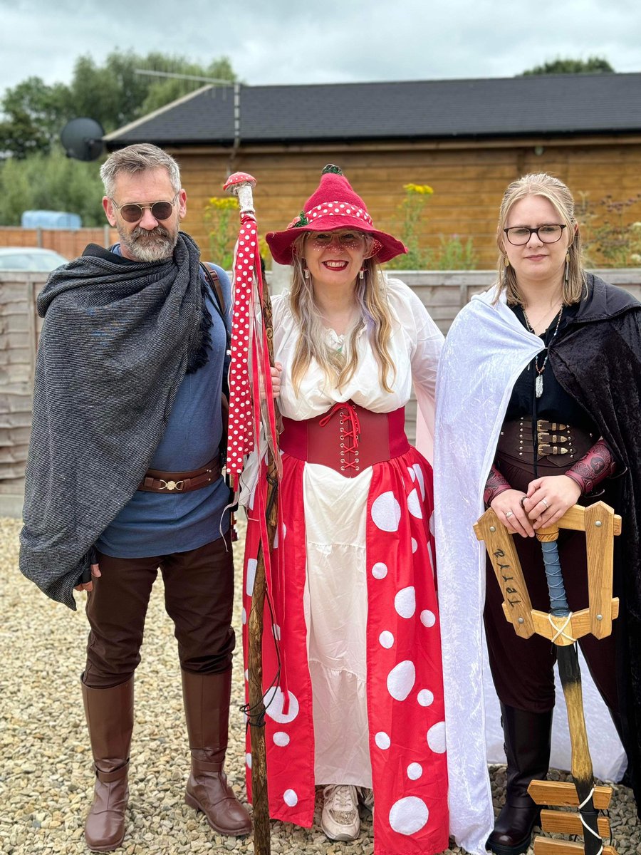 siddletabby's tweet photo. Having a great time at #fantasyforestfestival2024 last day today! Always sad to be leaving! https://t.co/9emuRrLN51