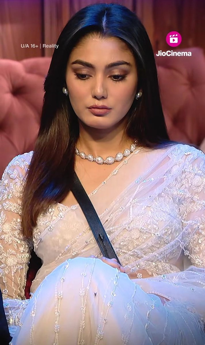 Agree or disagree but Loving #SanaMakbul's direct &amp; honest approach🩶!!

She really deserves all the best things for it♥️

#WeekendKaVaar queen slaying every episode !!

#BiggBossOTT3 #BiggBoss

Follow -  <a href="/TheKhabritak/">The Khabri Tak</a> for more