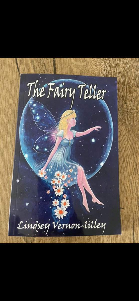 🚨 Exciting News! 🚨 This Monday on Trax, tune in for an exclusive interview with Lindsey from Harworth about her new book! 📚 Don't miss out on this inspiring conversation. Set your reminders for 2-3! 🔔 #TraxMonday #LindseyFromHarworth #NewBookAlert 📖✨