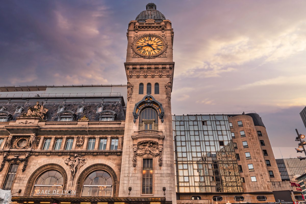 jmlpyt's tweet photo. Paris à l'heure d'or, Gare de Lyon
plus de photos ➡️ https://t.co/MJJ5U97UtF
Canon EOS D5 Mark IV
#paris #regionparis #visitparis #maisonsalfort #jmlpyt #photography #photographer #gettyimagescontributor #shootuploadrepeat #GoldenHour #canon #canonphotography https://t.co/pPiIcvxccr