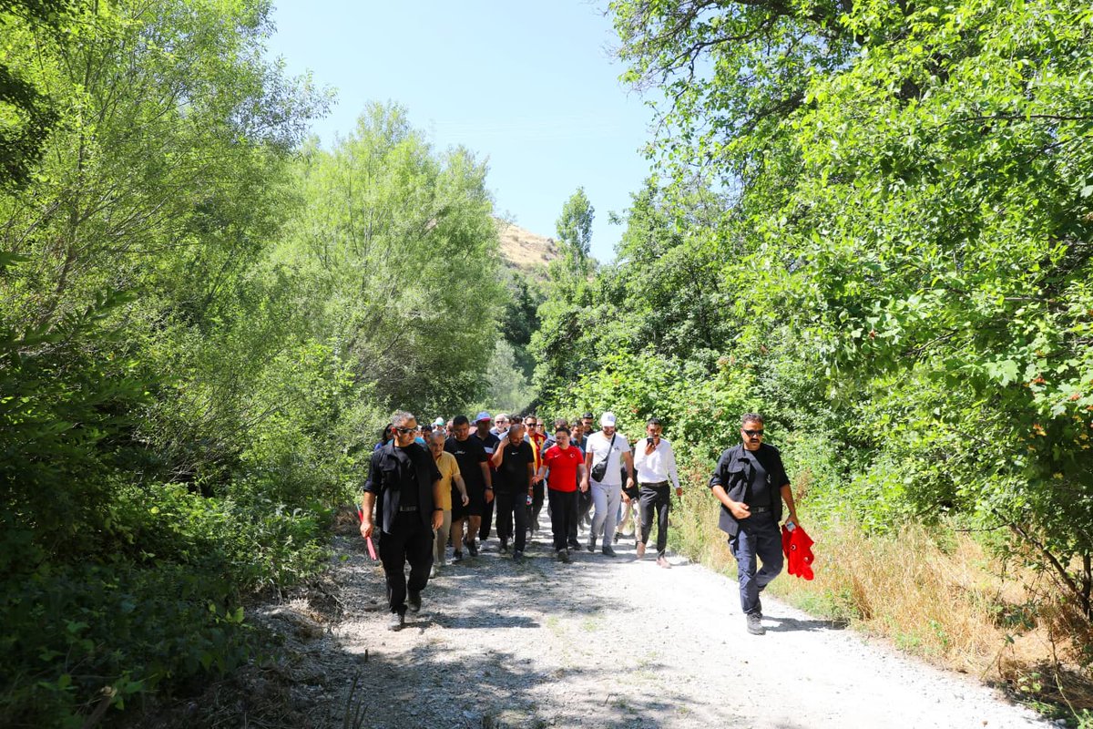 Valimiz Sayın Gökmen Çiçek, Ağırnas’ta bulunan Koramaz Vadisi'nde Türk Mühendis ve Mimar Odaları Birliği’nin düzenlediği Doğa Yürüyüşü etkinligine katıldı.