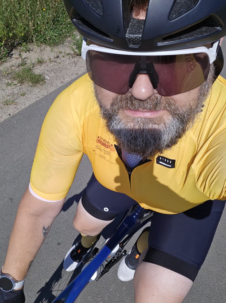 Ostatni dzien Tour De France ... ja ukończyłem wyzwanie 9 jazd po 50km w trakcie trwania wyścigu