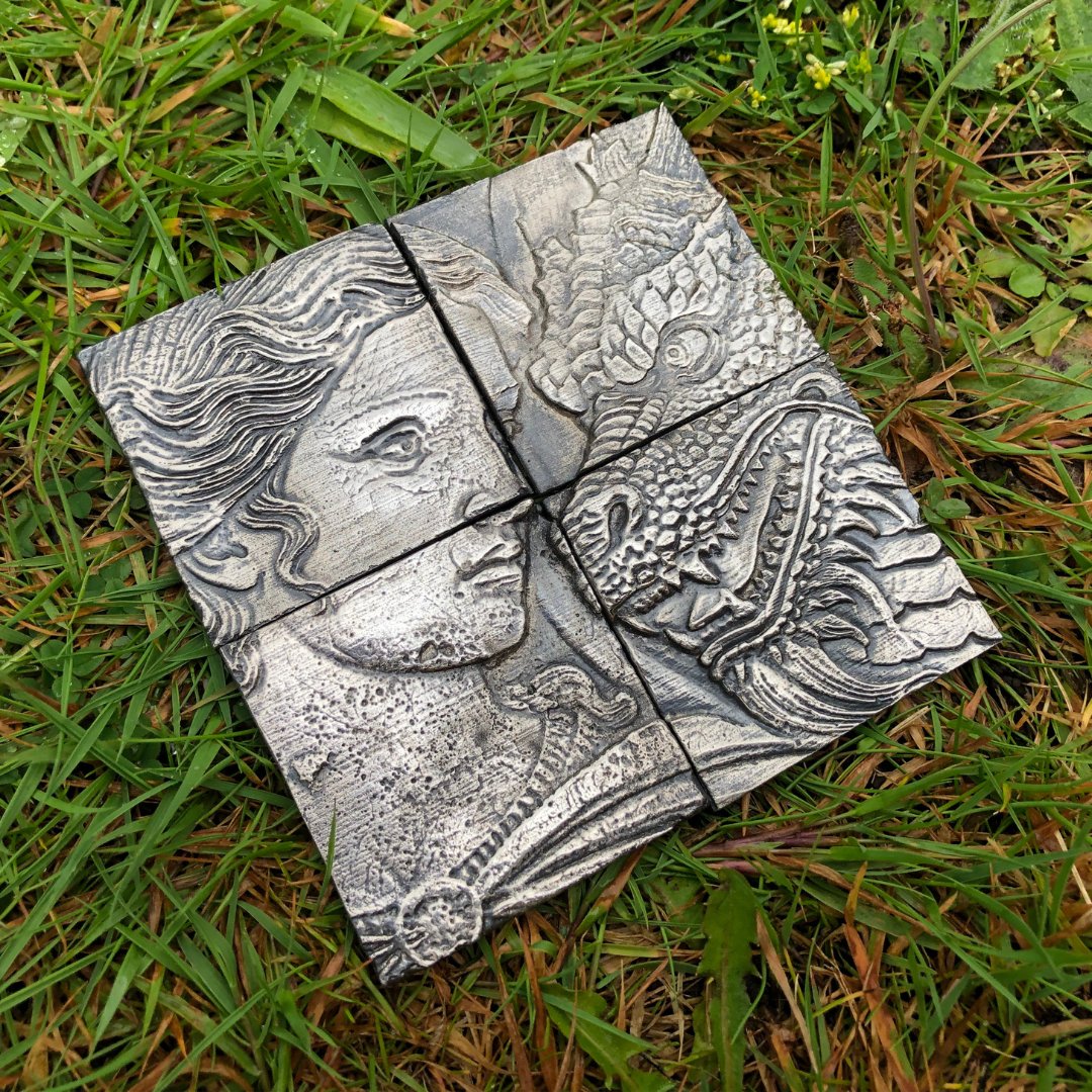 silverpunkpour's tweet image. "The Una &amp;amp; The Dragon"

A four piece art panel.

All done, finished and sold.....really enjoyed doing this one!

It went super quick, sorry to the folks who missed out on this one, but more panels coming soon though!

#handpoured #silver #art #silverstacking #silverart #3dprint