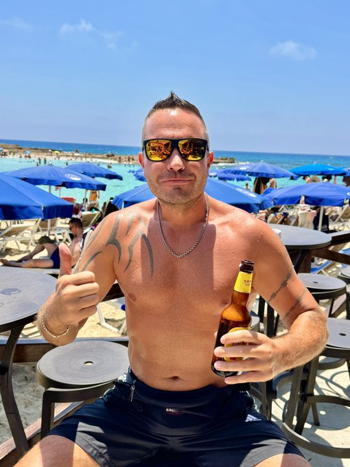 #rentnerleben 😎✌🏼 https://t.co/48MqWLRcbJ<a href="/tag/rentnerleben"class="tags">#rentnerleben</a>