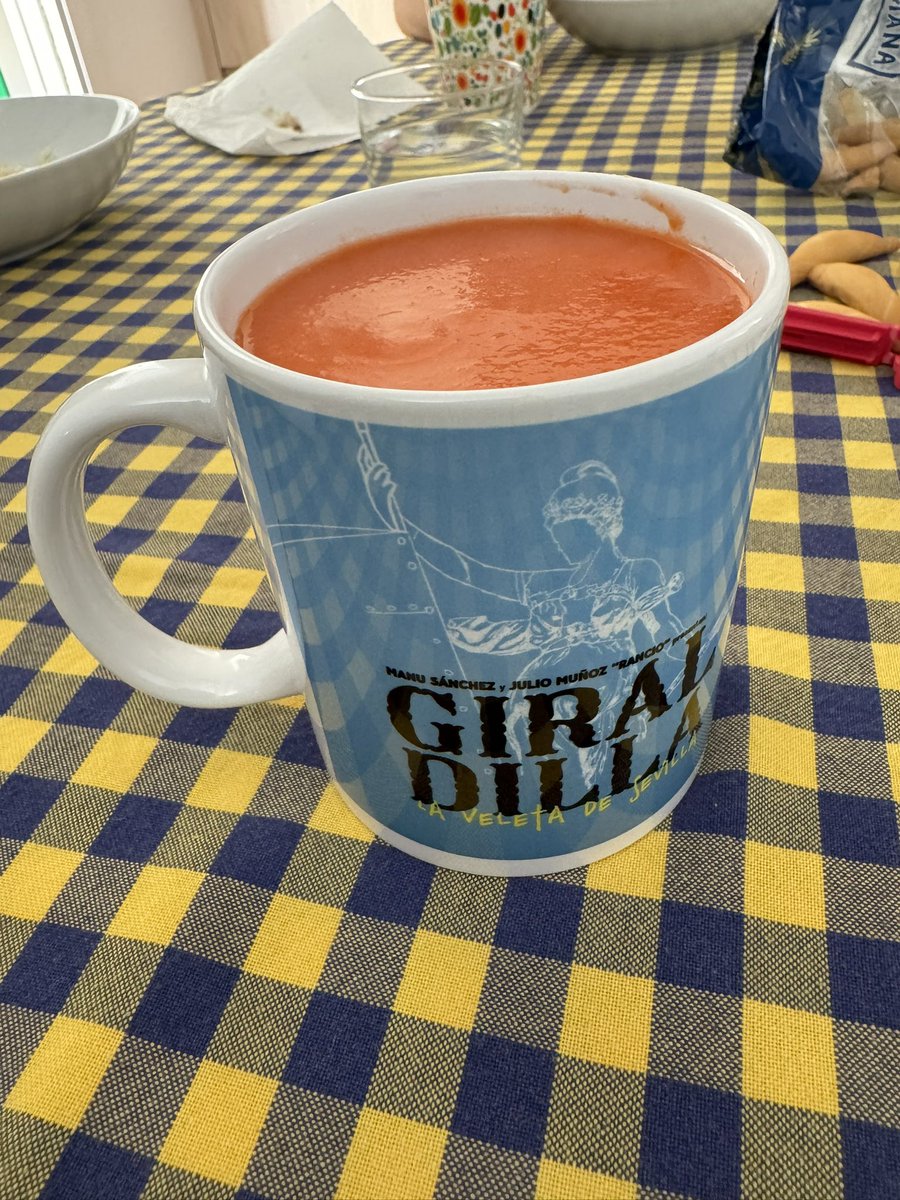 “Los psicópatas que lo comen en plato” 😂😂😂