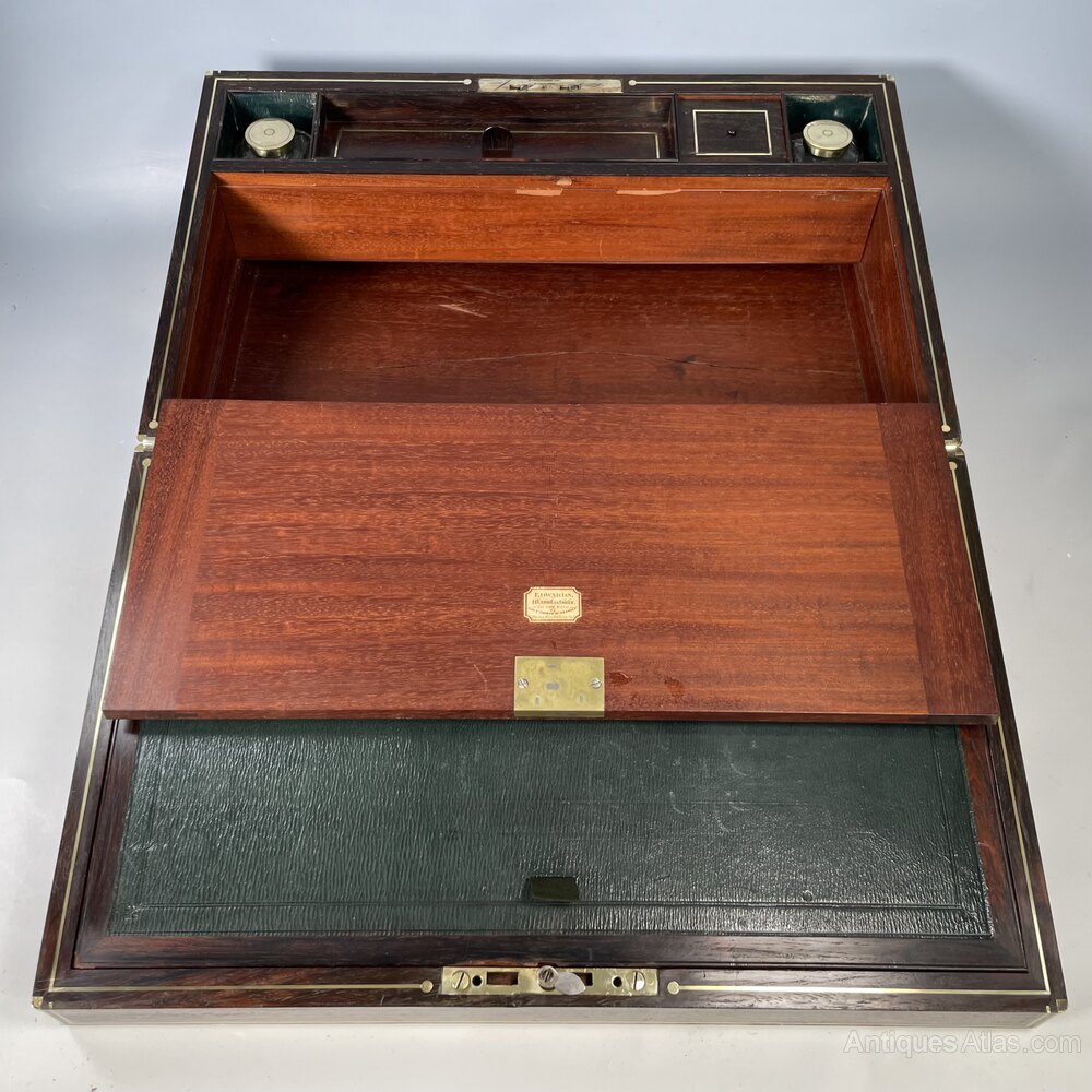 antiques_atlas's tweet image. From box maker to the King of England. Beautiful David Edwards Campaign Writing Slope c1850.
For sale on Antiques Atlas from Puma and Bear
antiques-atlas.com/antique/beauti…
#davidedwards #writingslope #antiquewritingslope #antiquewritingbox #antiquebox @pumaandbear #rosewood