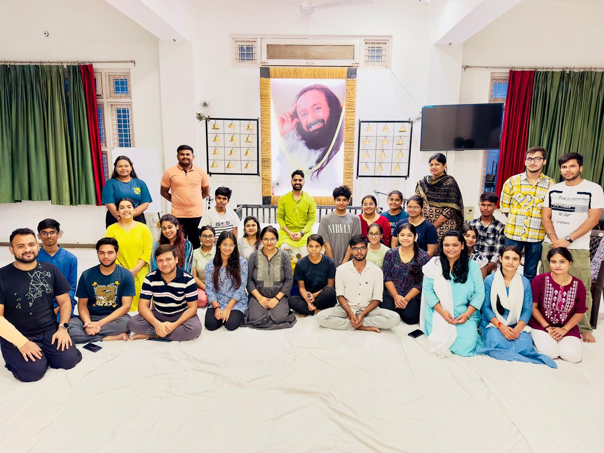 Sidashofficio's tweet photo. By your Grace #Gurudev @SriSri Ji ❤️🌸
Guru Poornima Special Sahaj Samadhi Dhyaan Yoga program concluded in Meerut with @Theashwaniarora Ji ❤️
@Thesiddharthkar Ji❤️ 

Blissful souls, blessed with your wishes!❤️🌸

#Gurudev #sahaj #meerut #GratitudeToGurudev #ArtofLiving https://t.co/yF9fWoEmxR