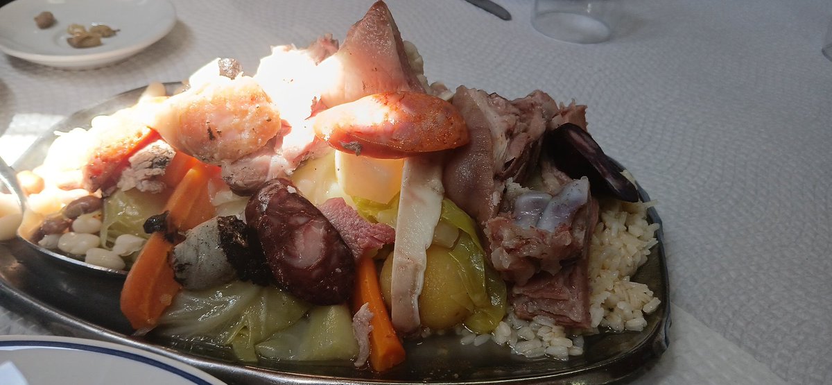 Como manda a tradicao..ultimo dia do Tour e cozidoooooo !