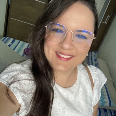 Débora Verçosa tweet media