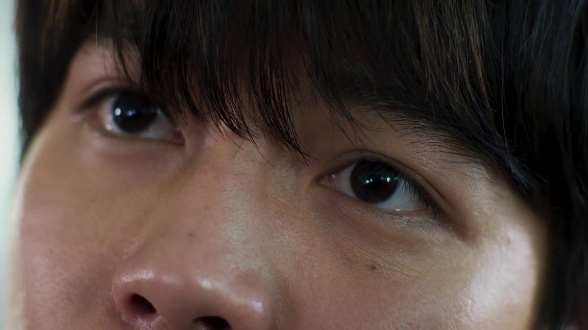 kashmino's tweet image. The way not me is shot is so real! Like no white washing. No extra makeup. Nude makeup. Very light. Very realistic. I love it #Notme #Yok #Firstkanaphan