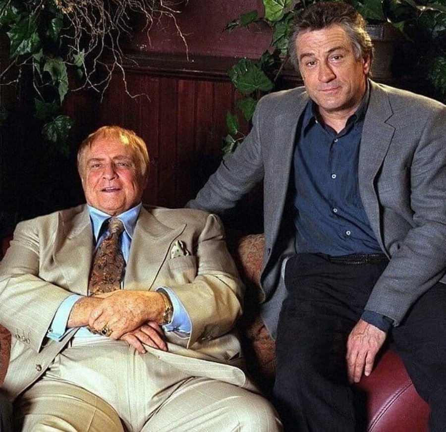 All The Right Movies tweet media