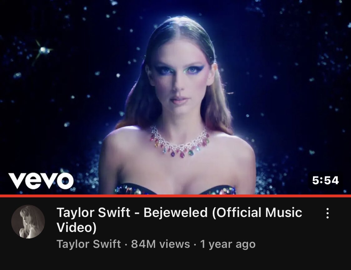 m4roonswift's tweet image. best taylor swift music video🫣 argue with the wall