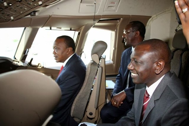 passion_KE's tweet photo. Scenes pale JKIA Tuesday me and my pals after tumegurumisha ndege😂 https://t.co/iSkze3nWMq