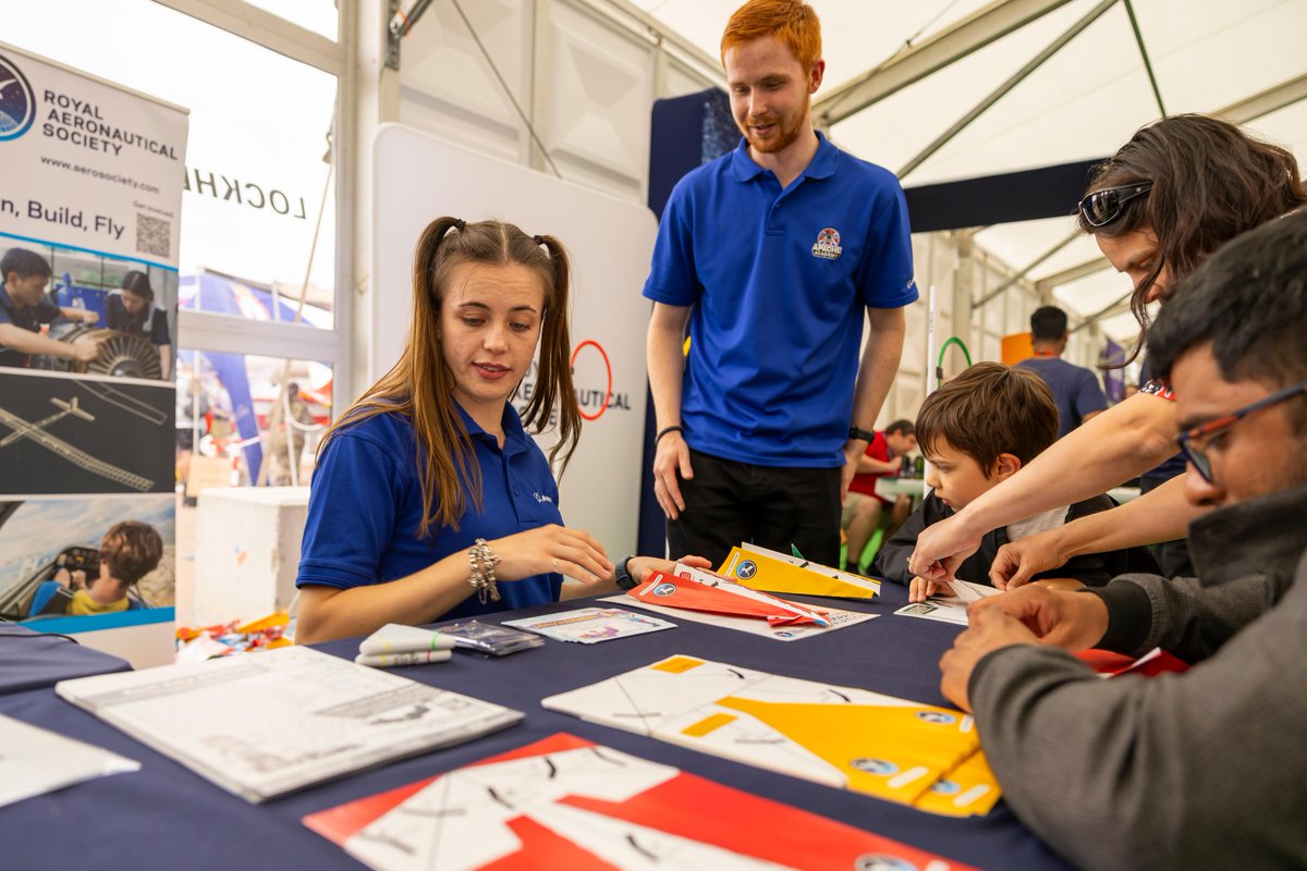 BoeingUK's tweet photo. Spotted 📸: Our #TeamBoeing STEM Ambassadors, alongside @AeroSociety and @PrimaryEngineer, are in their element at #RIAT24. They're inspiring young visitors to pursue careers in aerospace. #EngineersInTheMaking https://t.co/5iu7ELHyYY