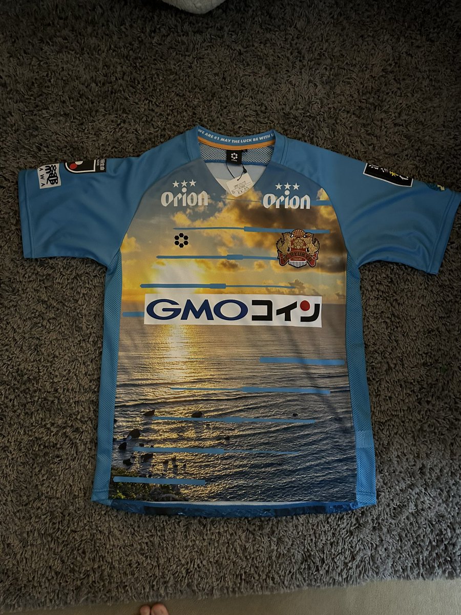 billy_billyk's tweet photo. Final two J league shirts for sale. 

Purchased from @JLeagueShirts a while ago. 

Both Japanese XL with tags. 

£75 each

@shirt_x @_FullKitWankers https://t.co/d3cbUjD7bB