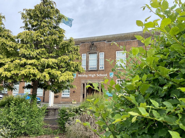 We wish all our staff, students, families and our wider community, a really safe and peaceful summer break and we look forward to seeing our Year 7 and 12 students on 3rd Sept and all students on 4th September.

Have a wonderful summer everyone!