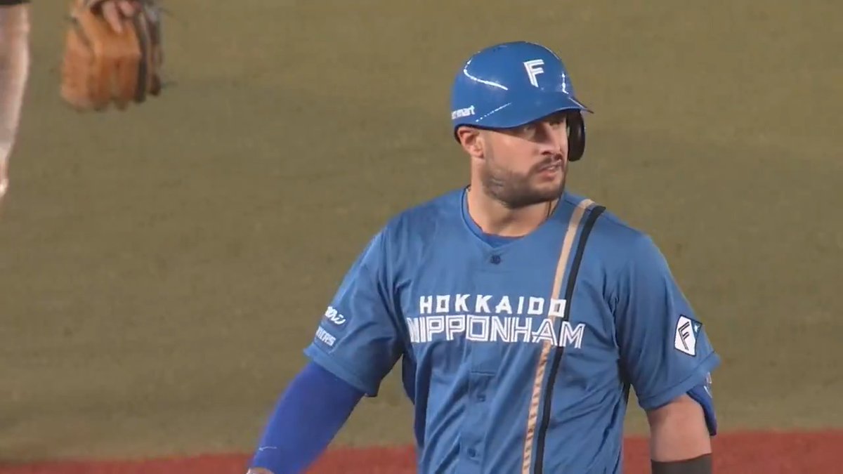 ⭐️日本ハムファイターズ⭐️ 北海道日本ハムファイターズ | 2回に3本塁打で4点を先取