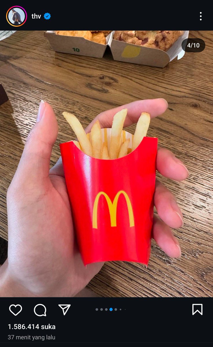 it’s so heartbreaking for doing this, but humanity is humanity.

HELP RT END REPLY ‼️‼️

태형님 'M' 보이콧 제품 사진이 포함된 인스타그램 게시물을 삭제하시고 더 이상 응원하지 마세요.  #taehyung  #v #thv   #to_v  #to_태형  #태형

<a href="/HYBEOFFICIALtwt/">HYBE OFFICIAL</a> <a href="/BTS_twt/">방탄소년단</a> <a href="/bts_bighit/">BTS_official</a>