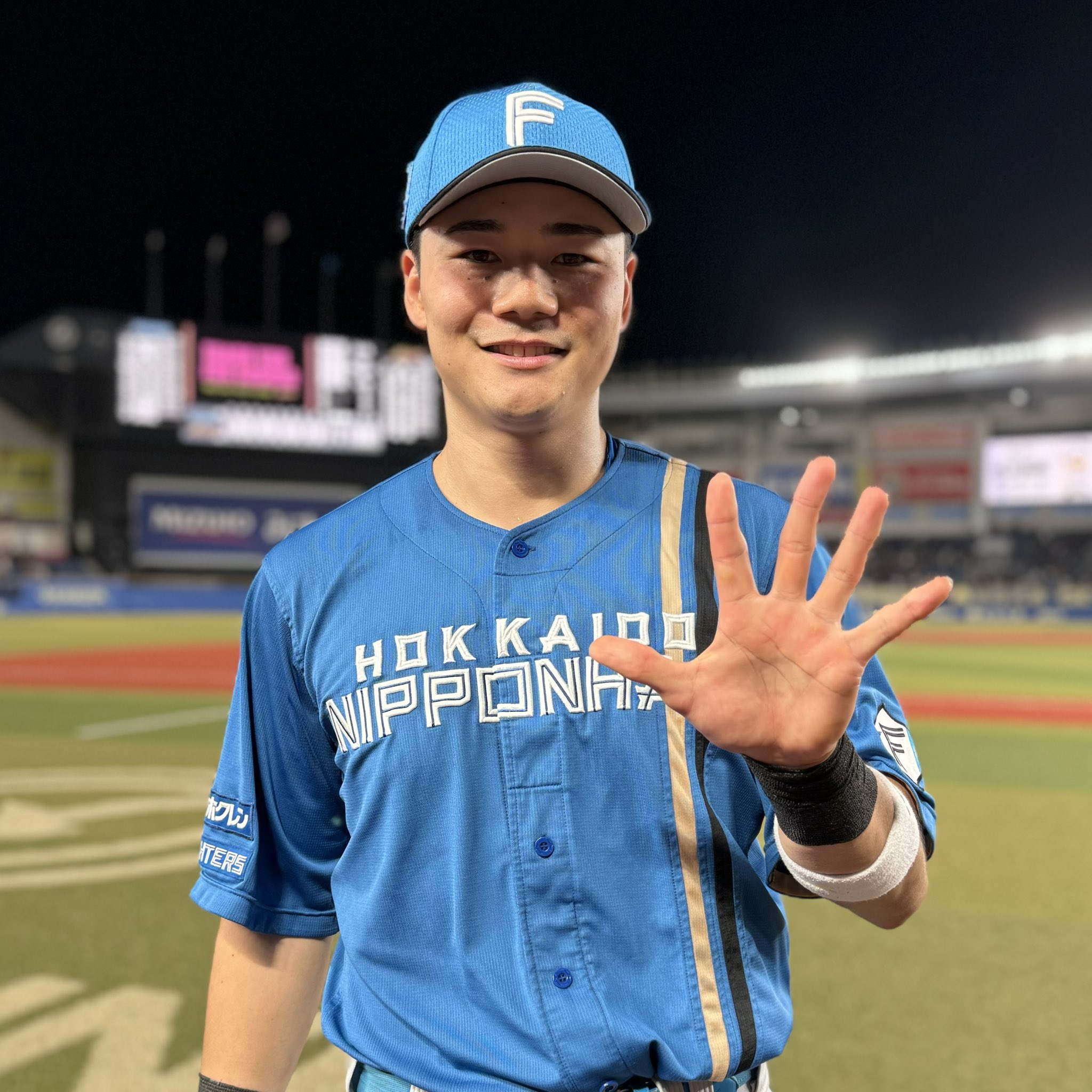 北海道日本ハムファイターズ公式オンラインストア｜清宮 幸太郎