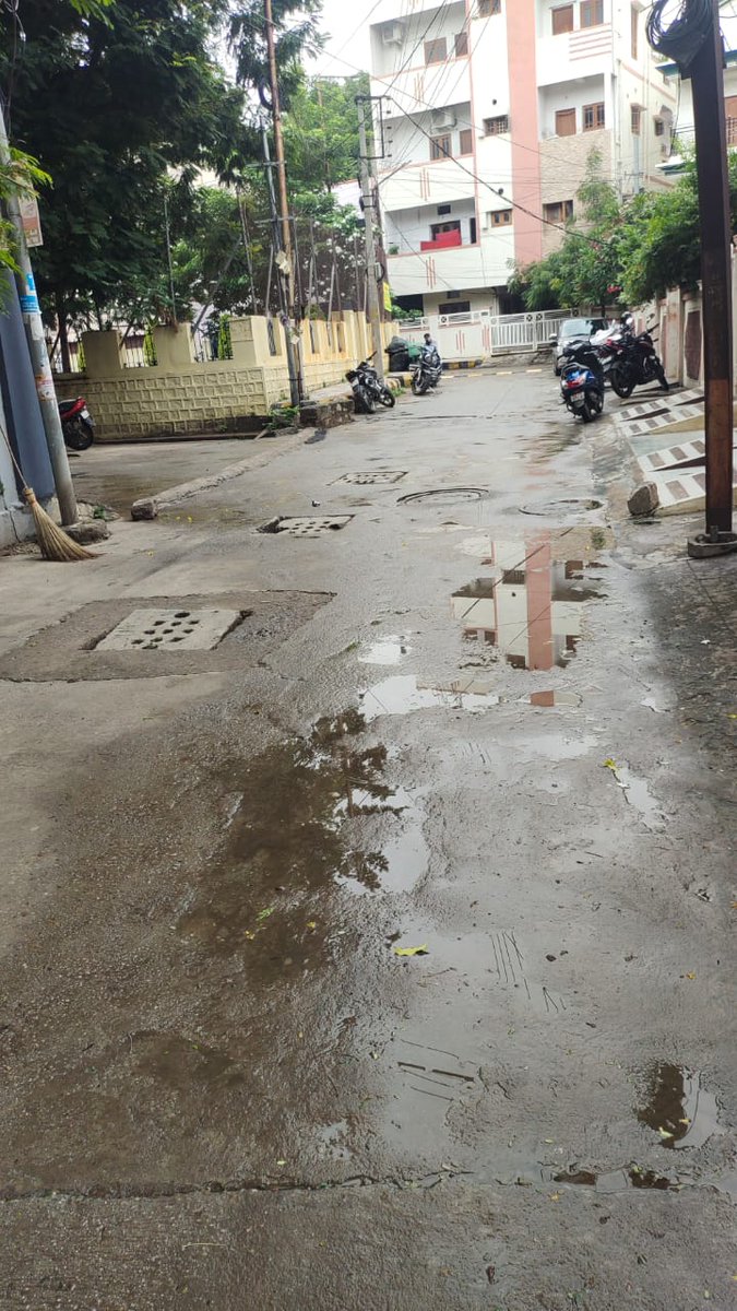 Amoh_C7's tweet photo. @mohamme68381085 @GHMCOnline Complaint attended https://t.co/xkCRLzsPt6