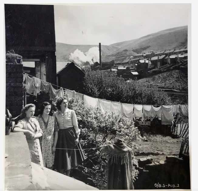 Lizzie Thynne (@lizzielero) on Twitter photo <a href="/craigieproject/">JillCraigieproject</a> is delighted to be finally returning to <a href="/GwynfiMiners/">Gwynfi Miners Hall</a> <a href="/GwynfiHeritage/">Gwynfi Heritage</a> with <a href="/IMPERFECTCINEMA/">IMPERFECT CINEMA</a> to do some community workshops sparked by Craigie's #BlueScar this week <a href="/craigieproject/">JillCraigieproject</a> is delighted to be finally returning to <a href="/GwynfiMiners/">Gwynfi Miners Hall</a> <a href="/GwynfiHeritage/">Gwynfi Heritage</a> with <a href="/IMPERFECTCINEMA/">IMPERFECT CINEMA</a> to do some community workshops sparked by Craigie's #BlueScar this week