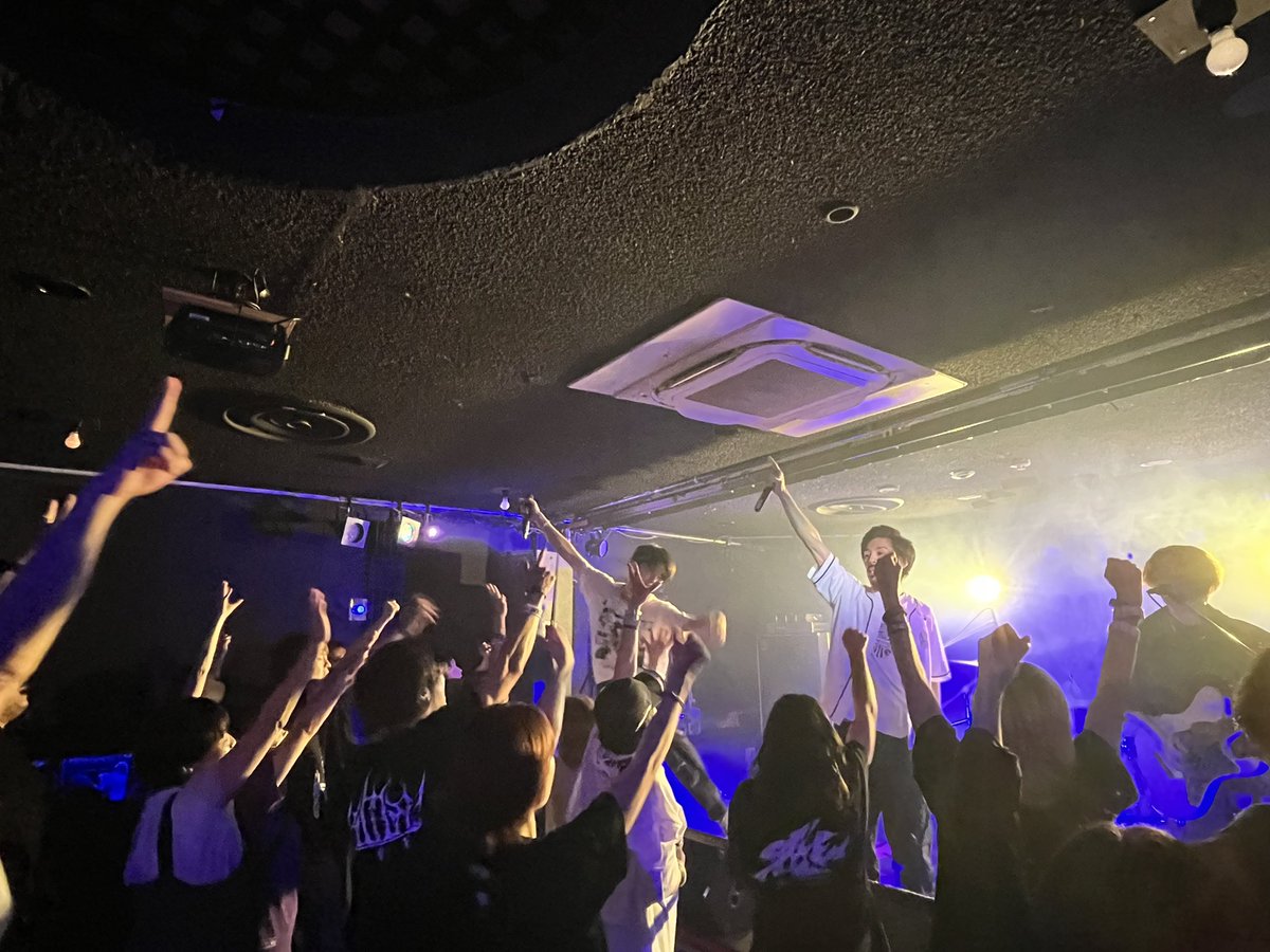 namakeieimono's tweet image. NEVER FADE さん達も観に😎🔥

#neverfade 
#秋田loudaffection