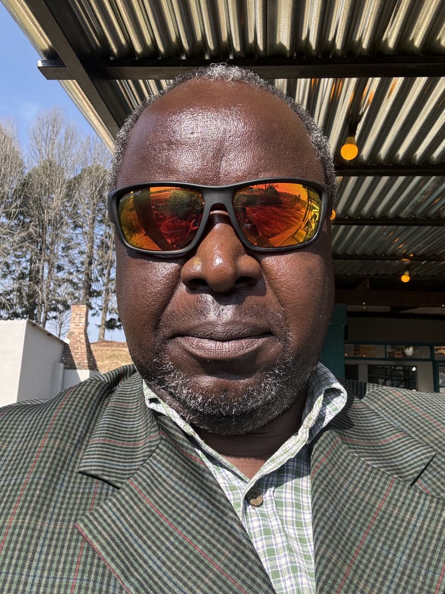 Tito Mboweni tweet media