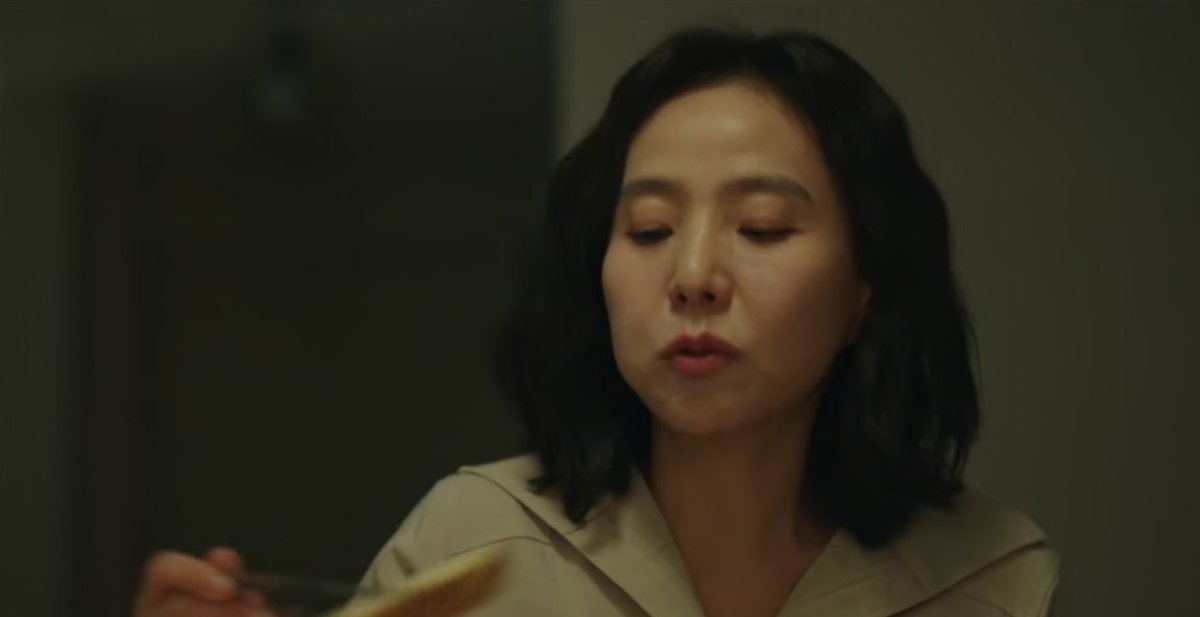 Seunggimylove's tweet photo. This drama shows the bitter reality of divorce so well!! How it's not easy to get a divorce cuz there's so many things to consider especially their families
Filing for divorce is easy but not everyone is brave to do it, that's why they somehow try to solve it
#GoodPartnerEp3 https://t.co/MrgjLLmnzF