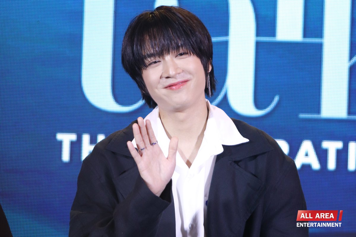 allarea_ent's tweet photo. "สายลับ - ภณ" ในงาน "Praew Talk 2024 The Inspirations" ฉลองครบรอบ 45 ปีนิตยสารแพรว พร้อมร่วมสร้างและส่งต่อแรงบันดาลใจให้กับทุกคน ⚡️🐰

#SailubPon #สายลับภณ
#praewtalk2024
#PraewTalk2024xLoveNoLongBeans https://t.co/bsbl2Y6TgS