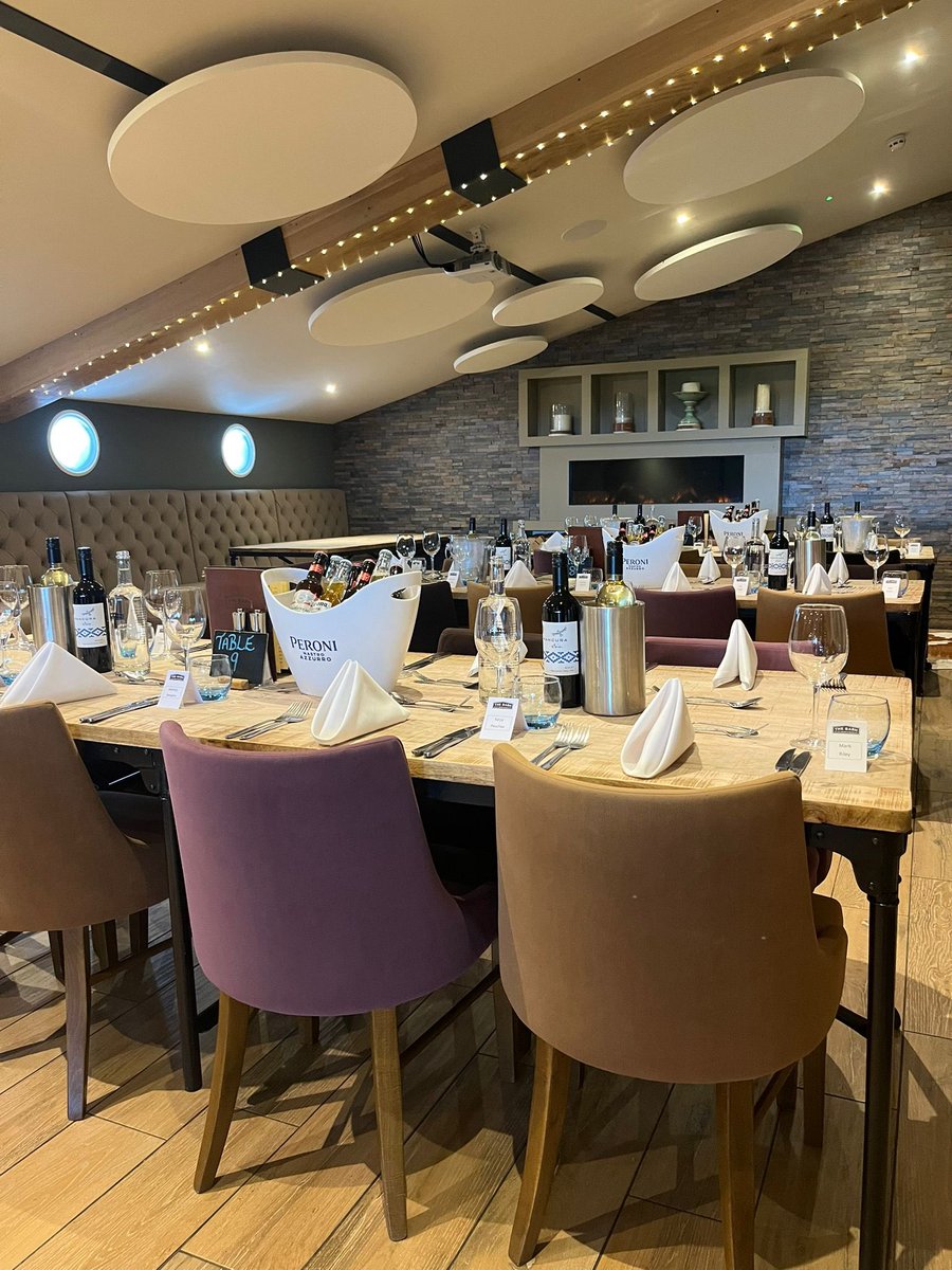BarnBerryfields's tweet image. A recent private event held in our restaurant and function room - our largest indoor event to date and a huge success. Get in touch for your next private or corporate event - events@thebarnatberryfields.co.uk 🙌 #function #event #privateevent #thebarnatberryfields