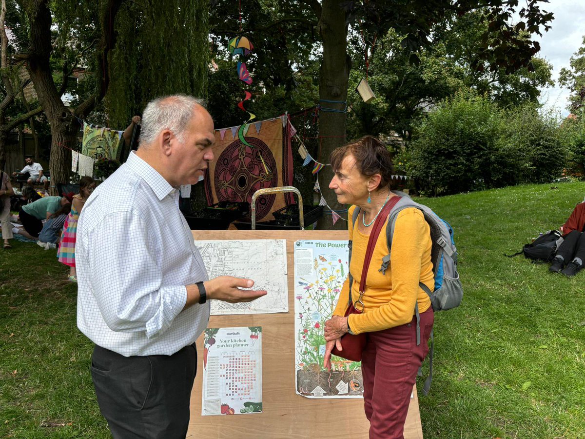 Bambos Charalambous (@bambosmp) on Twitter photo I rounded the off the day by visiting the Noel Park Big Festival in Russell Park organised by <a href="/NPBigLocal/">Noel Park Big Local</a> Lots of activities and music and great to see so many community groups involved today. Many thanks to all the volunteers who made it such an enjoyable event 3/3 I rounded the off the day by visiting the Noel Park Big Festival in Russell Park organised by <a href="/NPBigLocal/">Noel Park Big Local</a> Lots of activities and music and great to see so many community groups involved today. Many thanks to all the volunteers who made it such an enjoyable event 3/3