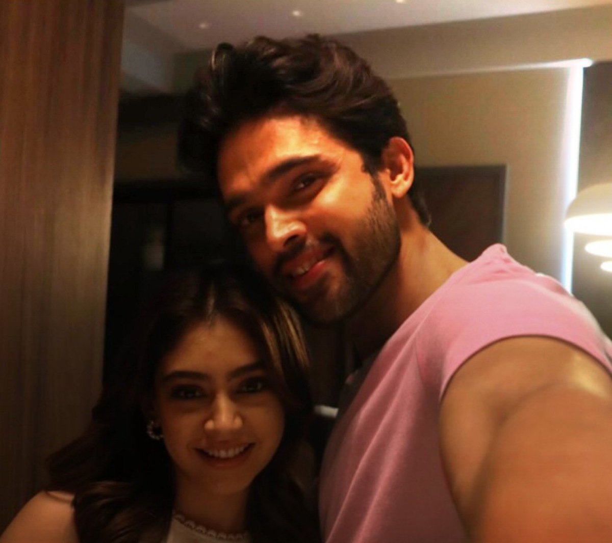 Manansparadise's tweet photo. 2014 to 2024 😭
#10IconicYearsOfKYY  #MaNan https://t.co/3F9KDN3IWZ