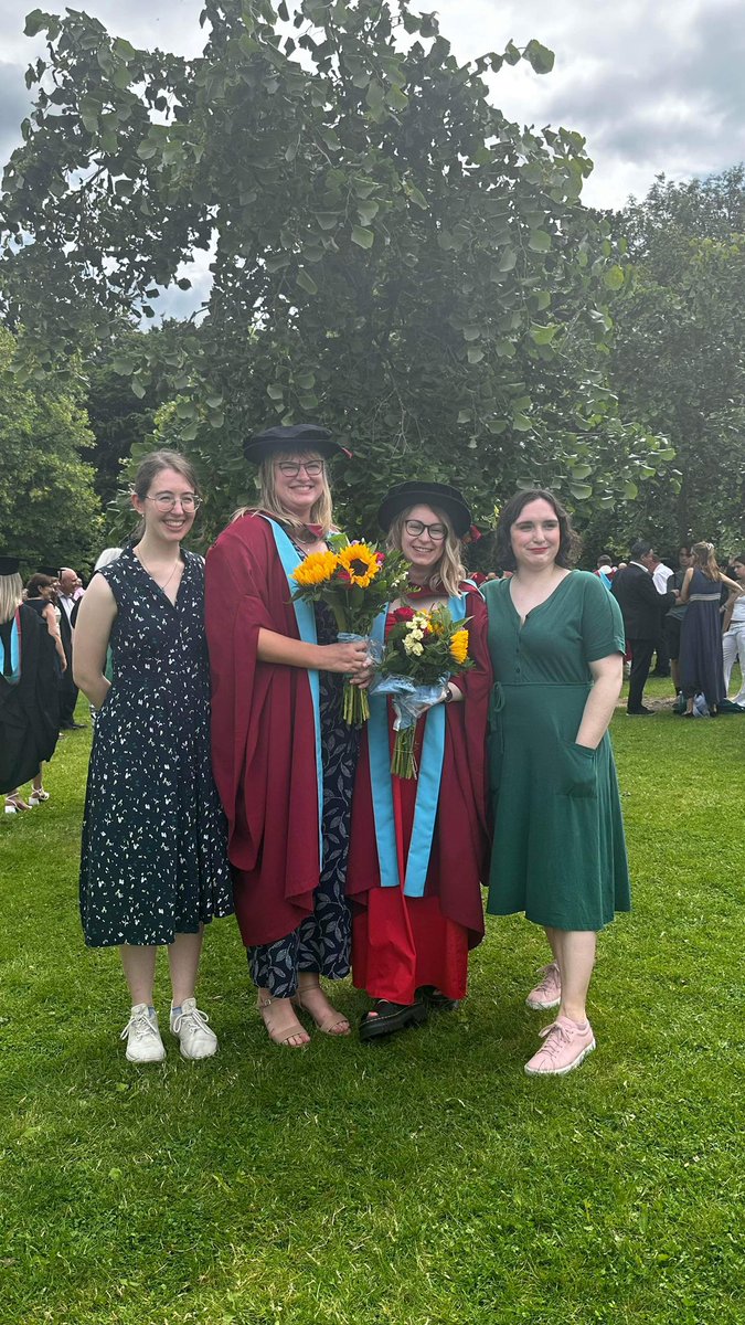 cassidycroci's tweet photo. It’s hard to believe it’s officially the end of my @UoNEnglish PhD! It seems like only yesterday I arrived in Nottingham as a fresh-faced MA student. I will always cherish my time at Nottingham mainly because of the wonderful people who have supported me throughout my PhD! https://t.co/h62vjLm8TP
