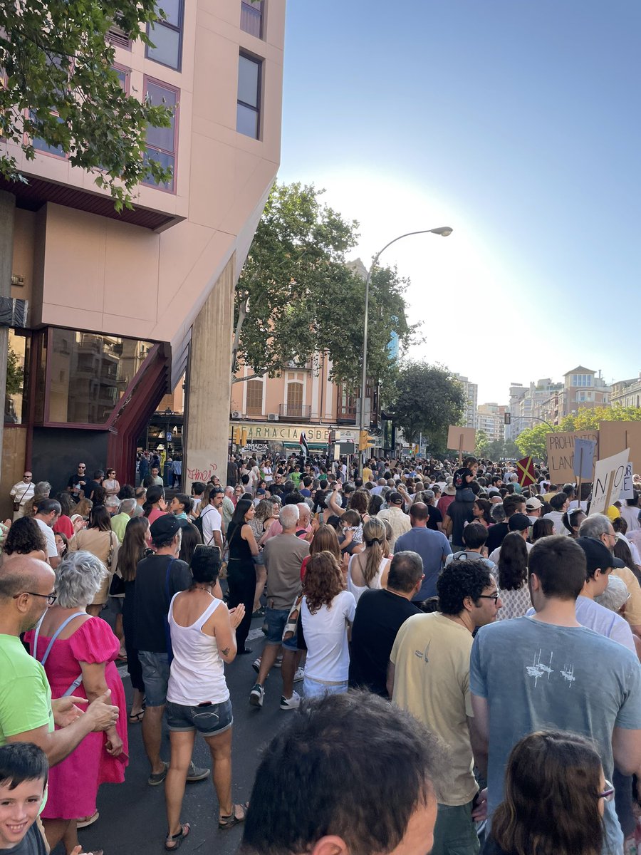 Massa ‘gentussa’ avui pel centre de Palma no?