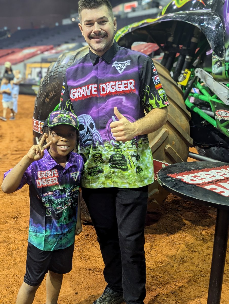 headhoncho86's tweet photo. #MonsterJam Year 4 https://t.co/o4FsuD52lP
