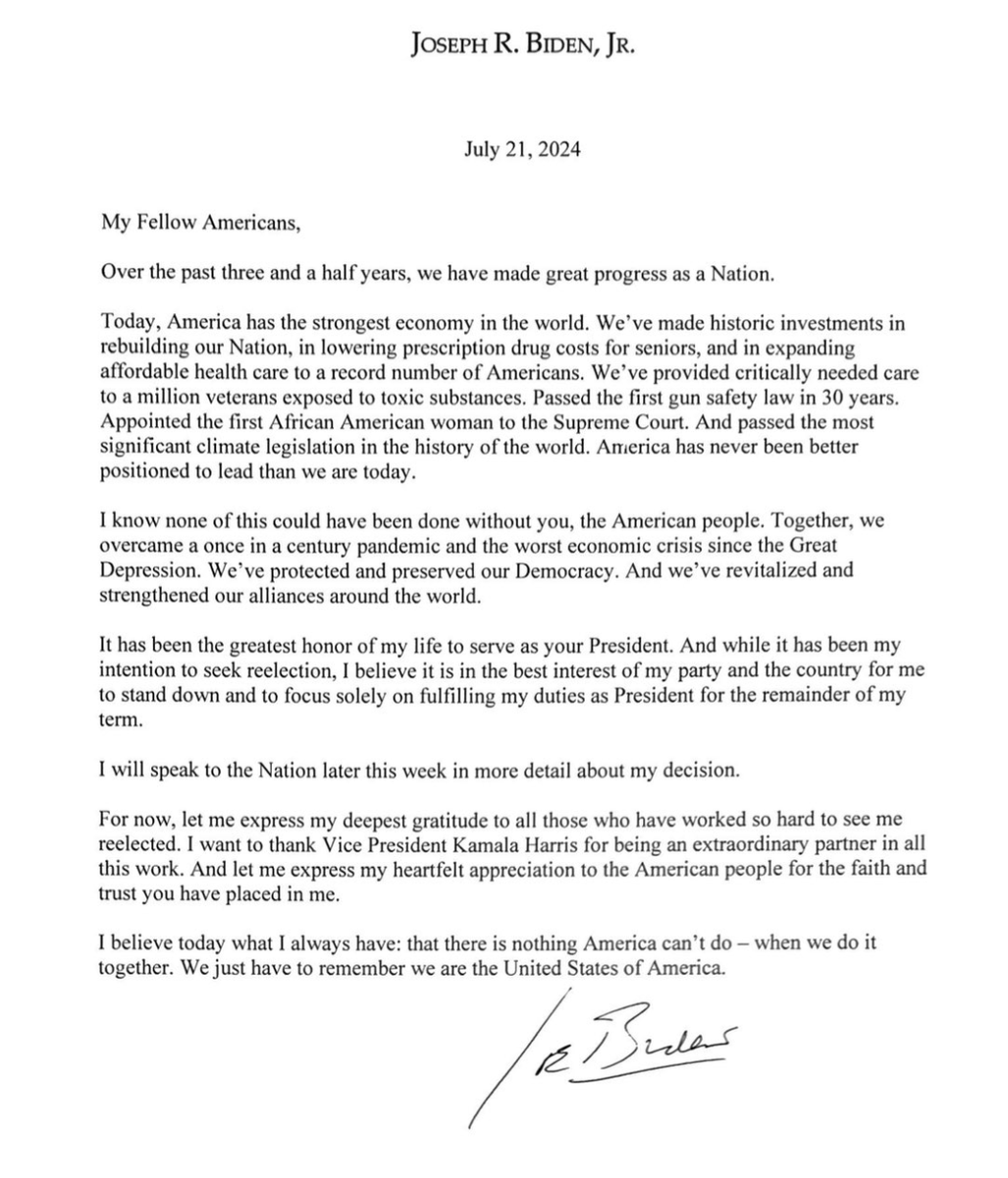 selinawangtv's tweet photo. Biden is standing down. 
He says "I believe it is in the best interest of my party and the country for me to stand down and to focus solely on fulfilling my duties as President for the remainder of my term" https://t.co/7OcrCFjpun