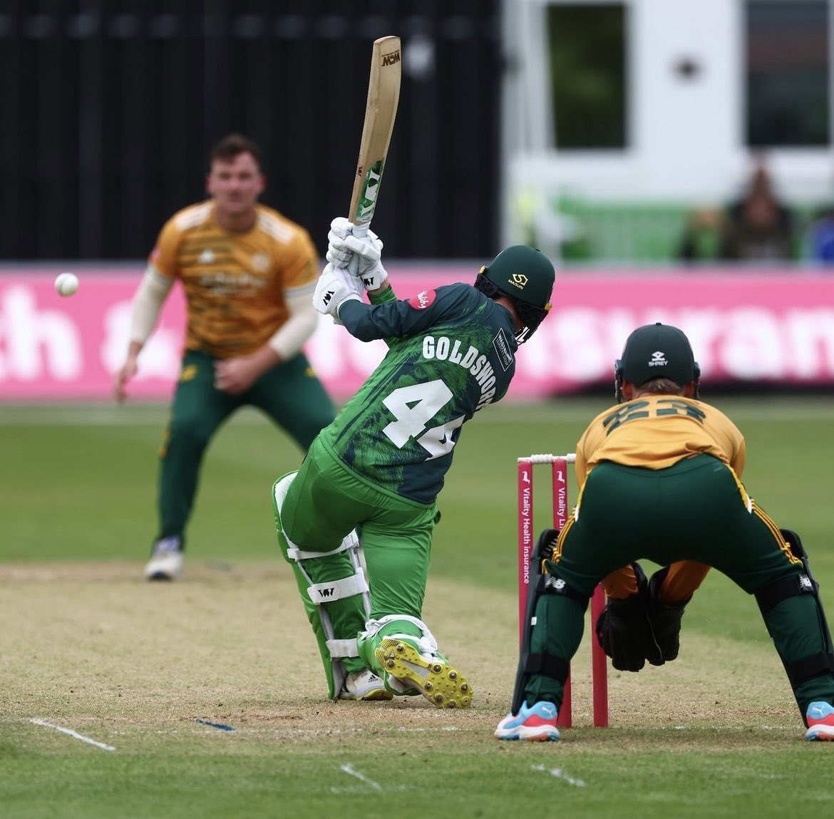 lewigoldsworthy's tweet photo. Had a great time with @leicsccc Thank you to the players, staff and supporters for being so welcoming 🦊 https://t.co/SZqckvI6CP